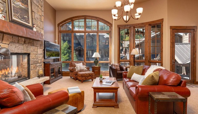 Base Camp 480 | Mountain Townhome | On The Slopes | Private Hot Tub