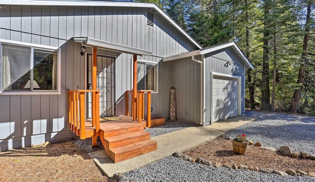 Base Camp Lassen Home 13 Mi to Volcanic Nat'l Park