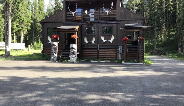 Base Camp to Yellowstone and the Beartooth Pass