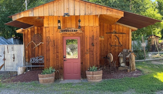 BaseCamp - Rustic cottage in Collbran