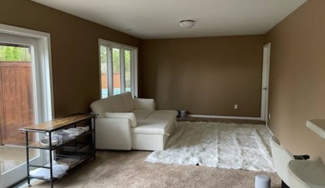 Basement in home with pool, bar and two Hot Tubs