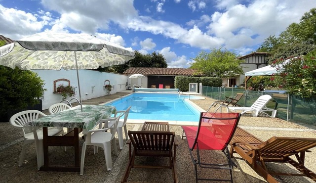 BASERIAN - SAINT-PE-DE-LEREN