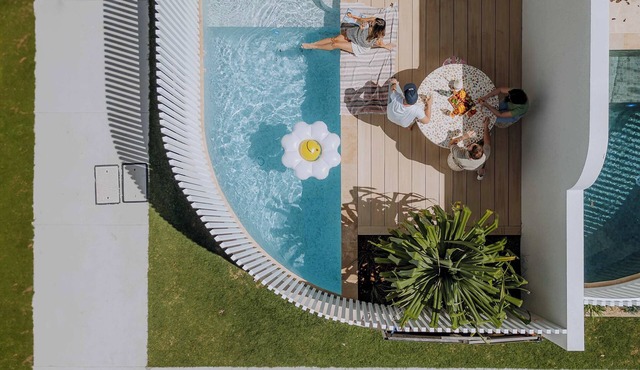 Bask at Burleigh Summ