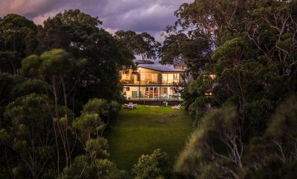 Bask at Green Point - Between the ocean & the lake