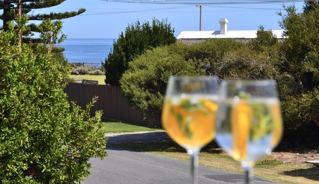 BASK, Port Willunga Seaview, Beach 500m, Wineries 10mins