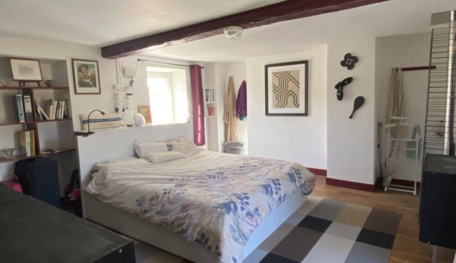 BASQUE COUNTRY 3* Mendy fronton house. Ideal for a family. 5 pers max.