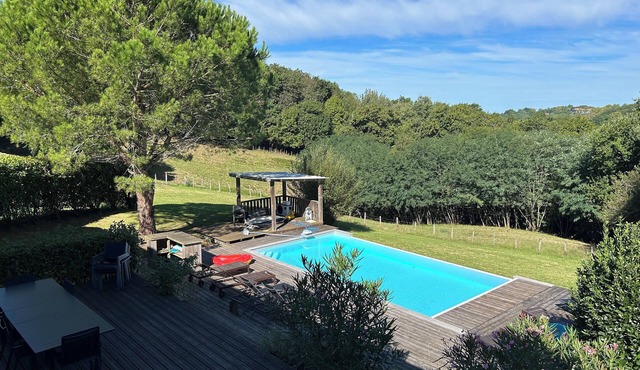 Basque farmhouse with swimming pool