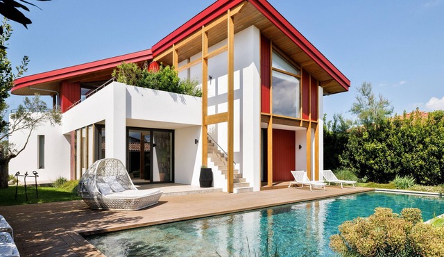 BASQUIAT - ARCHITECT-DESIGNED VILLA WITH MOUNTAIN VIEWS AND HEATED SWIMMING POOL - ASCAIN