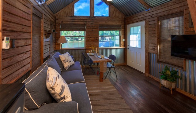 Bass-kin on the RIver-Tiny House in F'hope-Waterfront-Kayaks-38min to Gulf