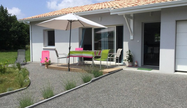 Bassin d'arcachon, a cozy little nest between dune du pyla and cap-ferret