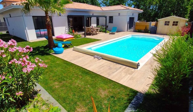 Bassin d'Arcachon: fully air-conditioned villa with heated pool and spa