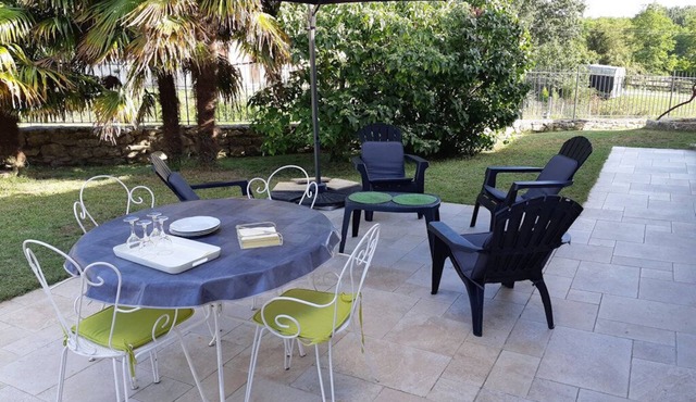 Bastida, Gironde house - Rated 3 *, a friendly, relaxing place to stay.