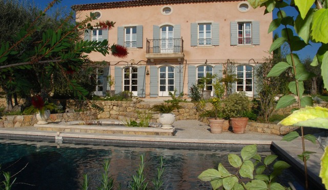 Bastide 5/6 rooms 230 m2, 2 to12 pers. Swimming pool. Near Grasse Valbonne