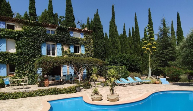 Bastide, calm and greenery