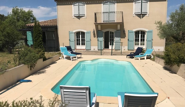 Bastide in Carcassonne with swimming pool