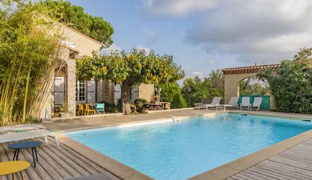 Bastide in Nîmes ⭐️⭐️⭐️