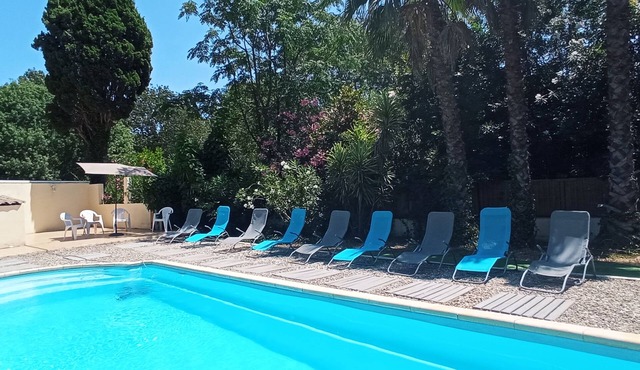 Bastide on old winery with swimming pool and WIFI for 11 people