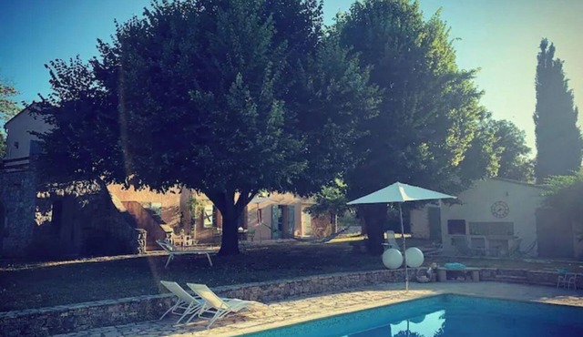 Bastide Provençale de Charme à la Côte D'azur