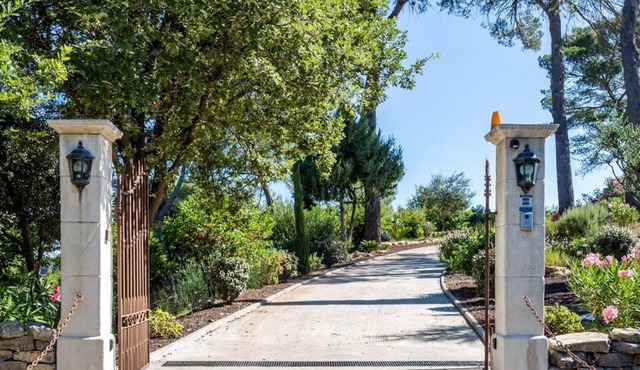 Bastidon + Annexe Domaine L'helion