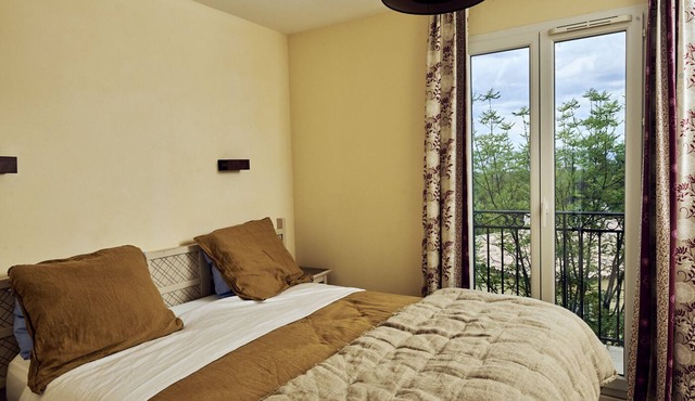 Bastidon Golf International de Pont Royal Résidence Sécurisé, Activités Golf