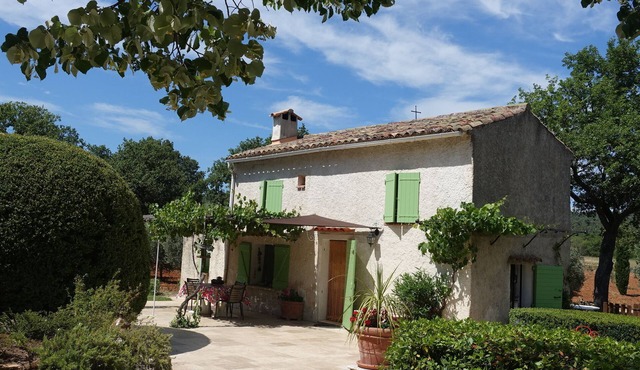 Bastidon in Provencal countryside at the gates of the Gorges du Verdon