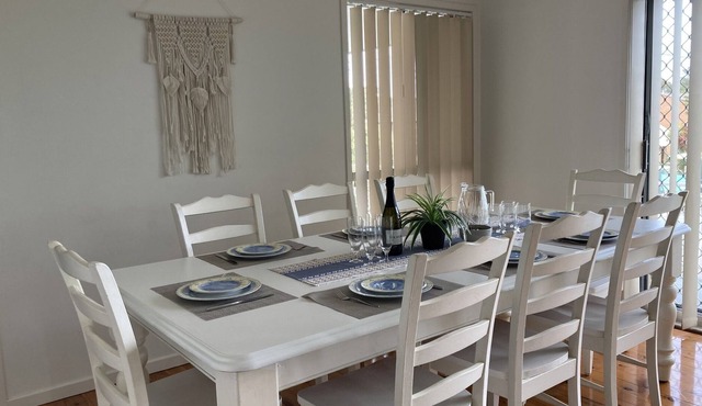 Bateau Bay Beach Escape - Family Home