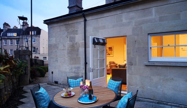 Bath Circle Camden Lodge House