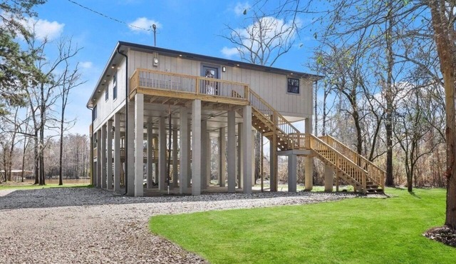 Baton Rouge River Home Getaway