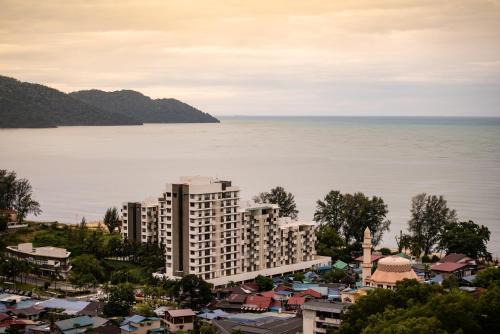 Batu Ferringhi Sea View Penthouse Resort Home