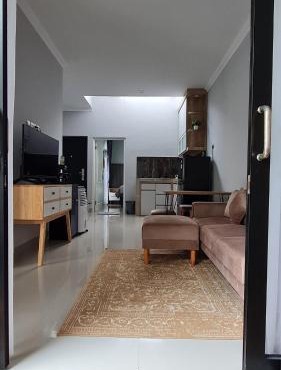 Baturiti Modern Guest House with private pool