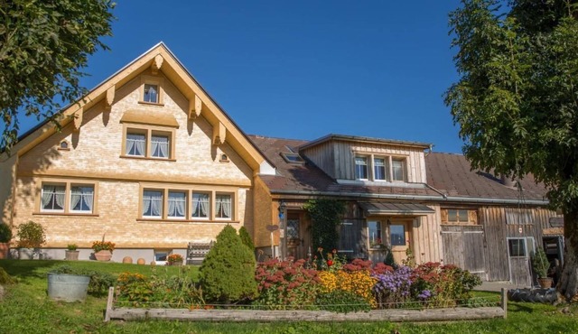 Bauernhof Fendrig - neue Wohnung by Interhome