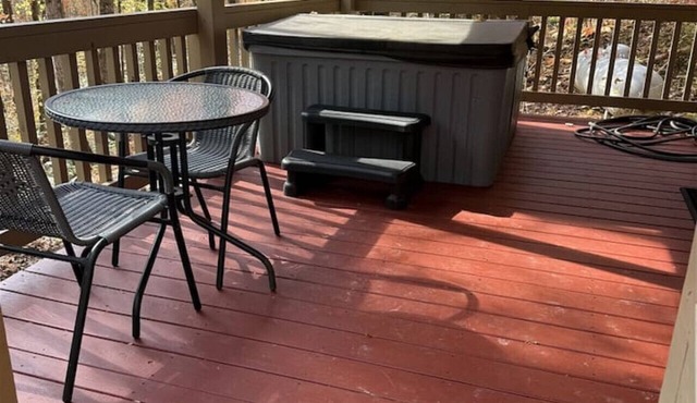 Bavarian Hideaway 44