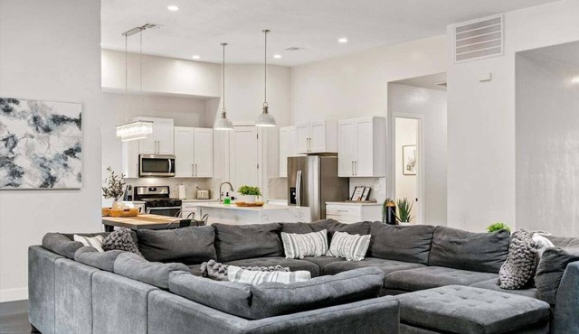 Baxter: Pet Friendly + Private Pool/Hot Tub + Golf