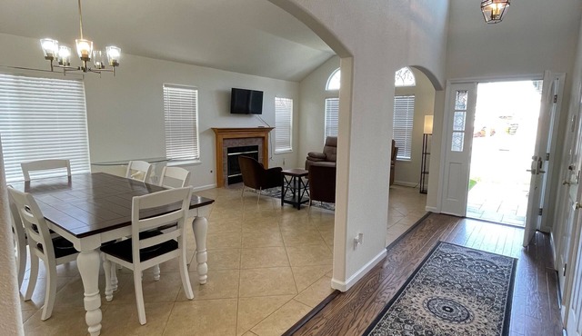 Bay Area Coastal Hideaway - Remodeled family size home! - 25 min from the beach!