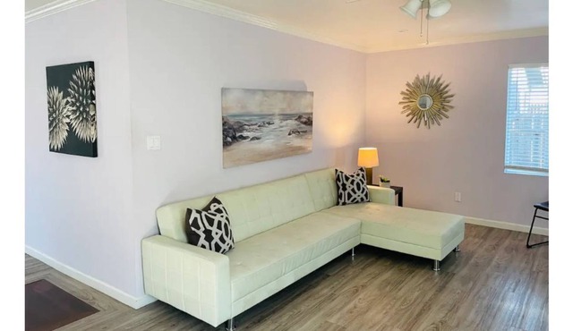 Bay Area Family 3bedroom 2 bathroom Concord Oasis!