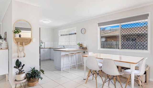 Bay Breeze Easygoing Beachside Living for Families