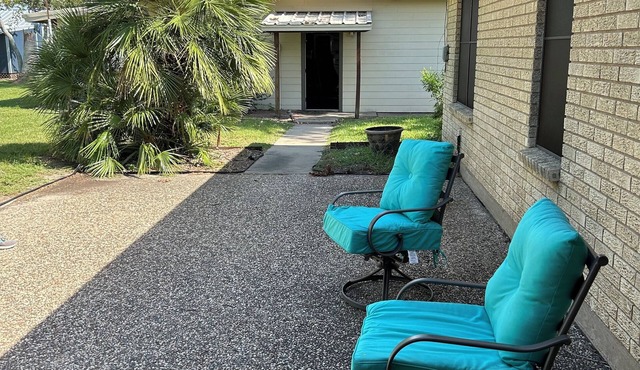 Bay Brick house near the beach and great saltwater fishing huge boat parking