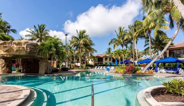 Bay Bungalow at Naples Bay Resort