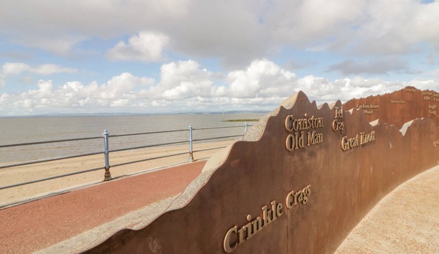 BAY COTTAGE NO 7, pet friendly, country holiday cottage in Morecambe