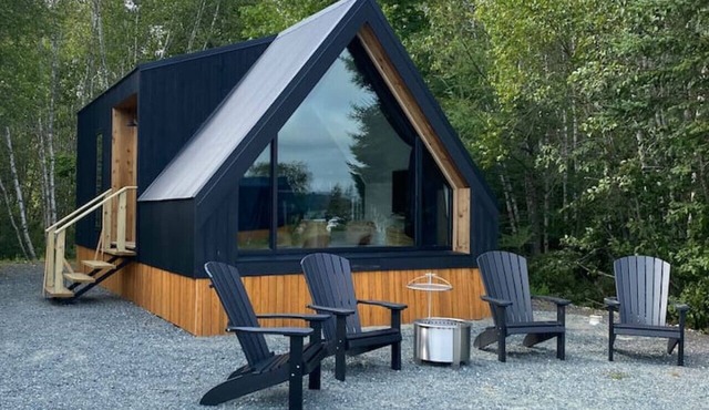 Bay Front A-Frame | Near Birch & Bunker`s Harbor