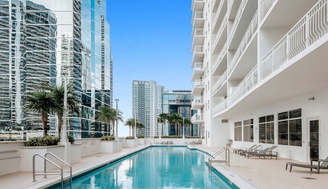 Bay Front Highrise Oasis in Brickell