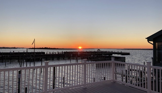 Bay front in Beach Haven Terrace-3 boat slips, game room tons of new renovations