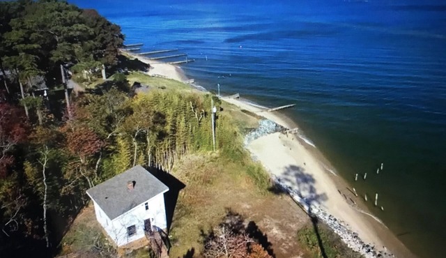 Bay Front Small Contemporary