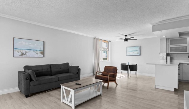 Bay Harbor Sunset Apt 5A