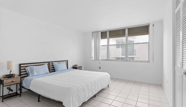 Bay Harbor Sunset Apt 4B