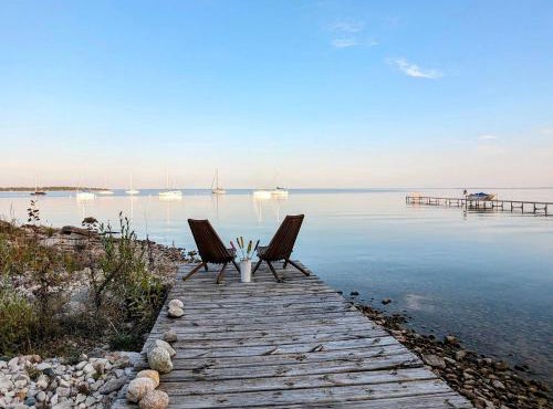 Bay House in Northport