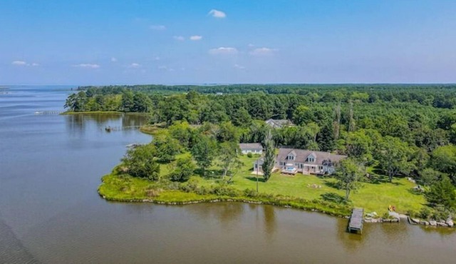 Bay House Onancock: A private waterfront escape.