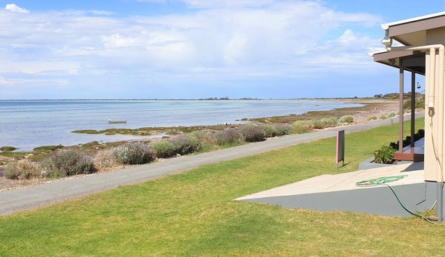 Bay House, Point Turton