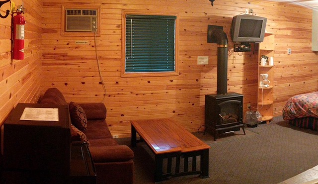 Bay Motel