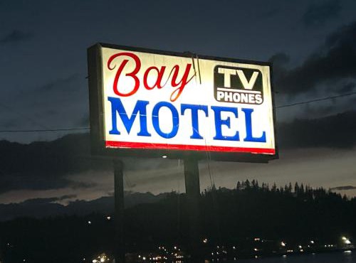 Bay Motel